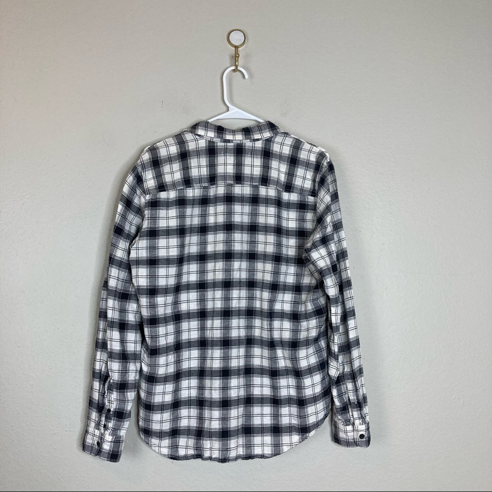 Outerknown Men’s Highline L/S Shirt in Black and White Plaid - Picture 3 of 8